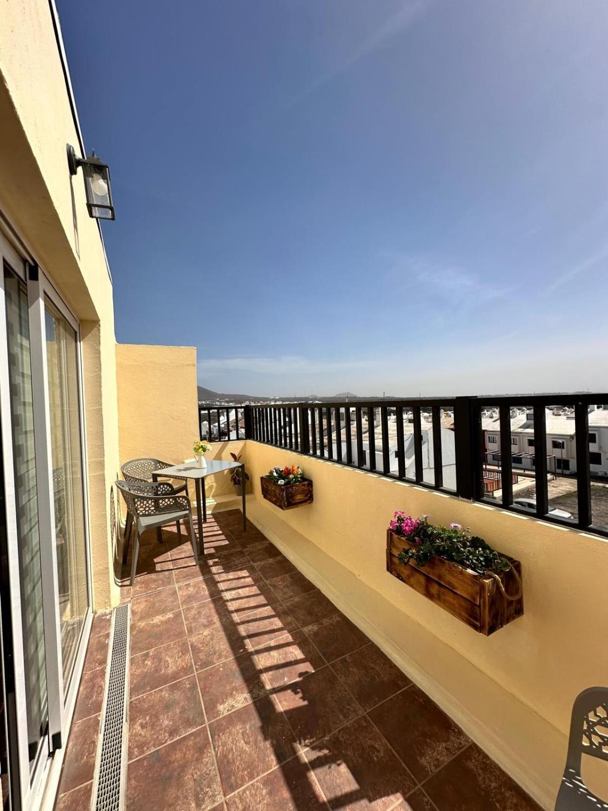 Nahmar Apartamento Arrecife  Esterno foto